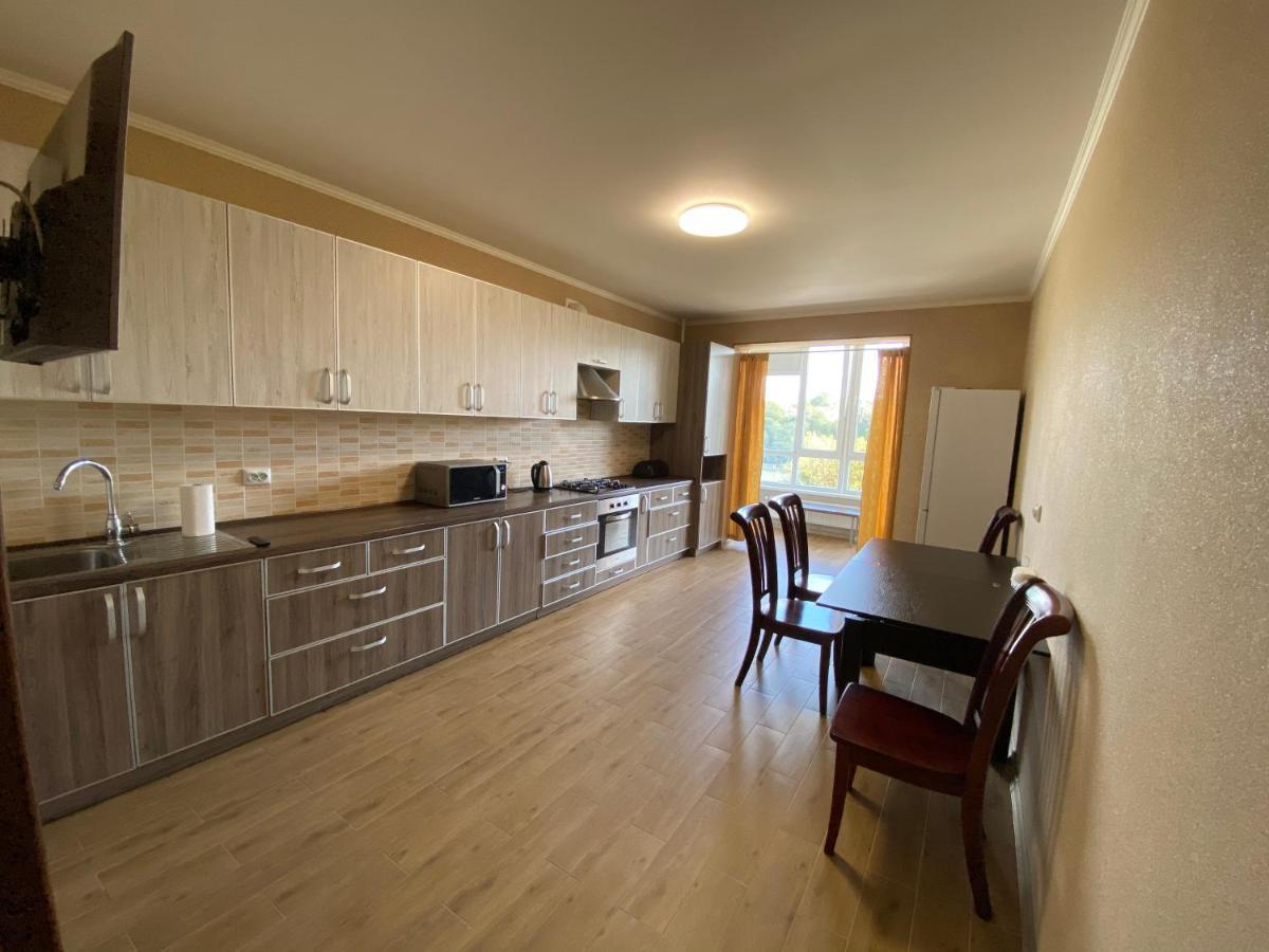Жк Резиденція Кориатовичів 114 Корпус 5 Vinnytsia Exteriör bild